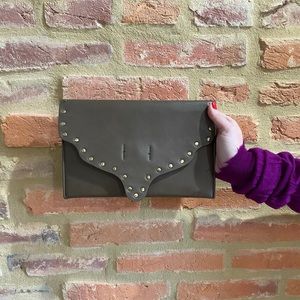Shiraleah • Leather Clutch